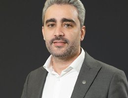 العميل Jad Chanouha