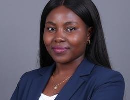 العميل Daphine Katushabe