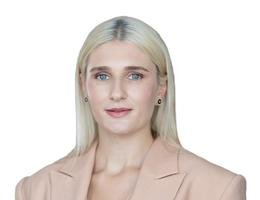 العميل Ana Berzan