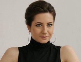 Agent Victoria Saenko