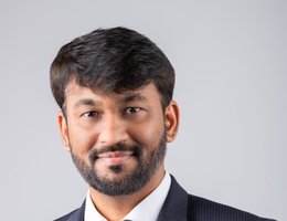 العميل Amol Mantri