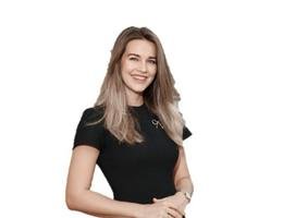 Agent Barbara Adamcikova