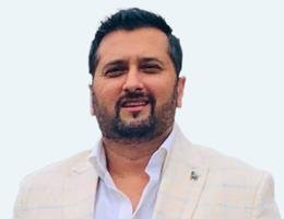 العميل Dhrupad Bhatt