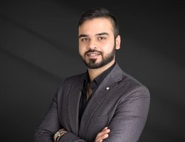 العميل Safi Ud  Din