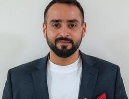 العميل Mohammad Zakaria