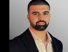 العميل Zain Robert Wilkins