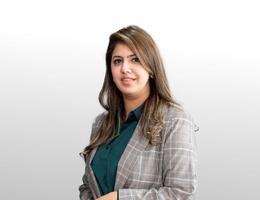 العميل Zainab Baloch