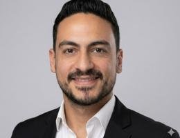 العميل Mahmoud Hassan