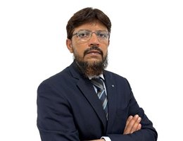 العميل Farrokh Khyser