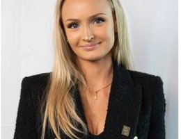 العميل Felicia Hoftvedt