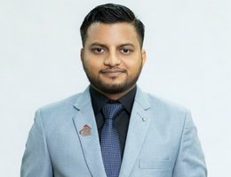 العميل Safi Ur Rehman