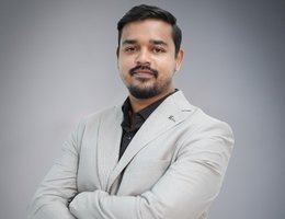 العميل Atir  Ali