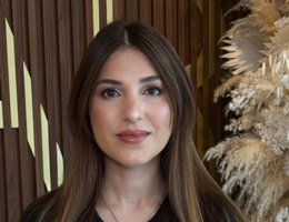 العميل Asya Alikhanyan