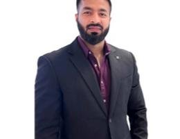 العميل Amir Mozhar