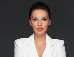 العميل Elina Zosimenko