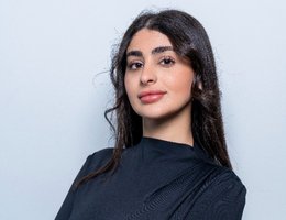 العميل Jenifer   Mezher