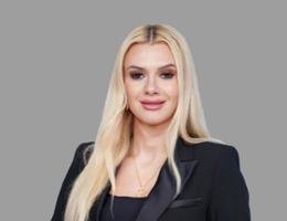 العميل Iryna Heim