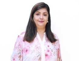 Agent Hannah Bakshani