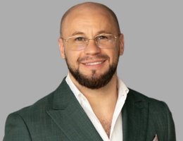 العميل Oleh Fedosov