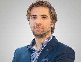 العميل Mir Alam