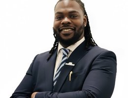 العميل Genesis Adesina Asha Layon