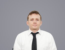العميل Jake Treanor