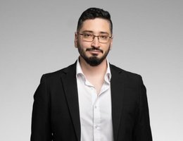 العميل Nikiforos Rotas