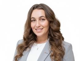Agent Yelyzaveta Volkova