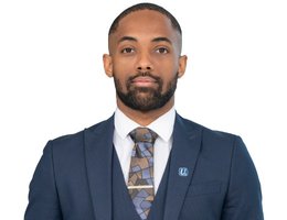 العميل Isaiah  Wilson