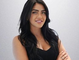 العميل Eszter  Al Kaissy