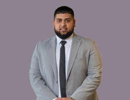 العميل Hassan Mukadam