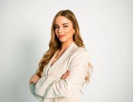 Agent Genita Gashi
