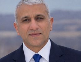 العميل Manu Deep Kalra Om Prakash Kalra