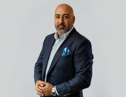 العميل Anar  Rustamov