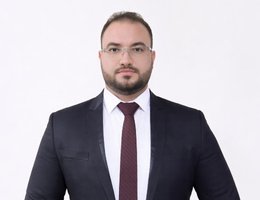 العميل Osama Arja