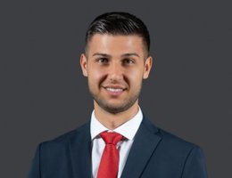 العميل Sergen Simsek