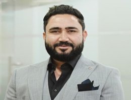 العميل Wajid Ali