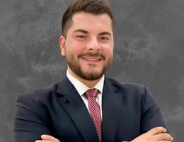 Agent Zach Awwad