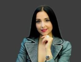 Agent Parisa Davarkia