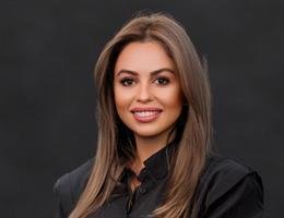 العميل Shaza Henawi