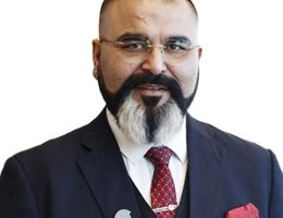 العميل Shainkey Bhatia