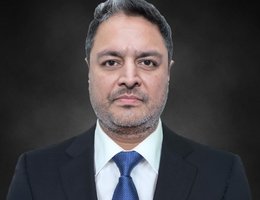 العميل Kapil Ananth Naik