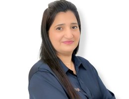 العميل Nagina Qadeer (ALIAS)
