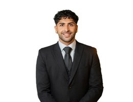 العميل Royal Kumar