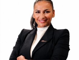 العميل Sabrina Reffas