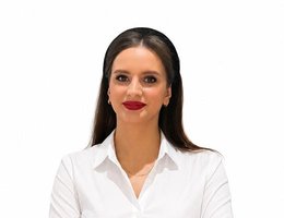 Agent Irina  Atakhanova