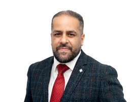العميل Jasveer Sahota