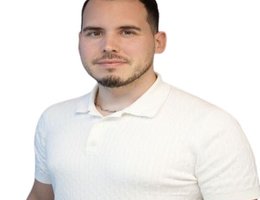 العميل Norbert Csontos