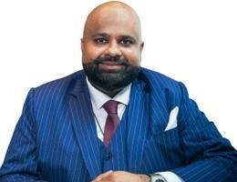 العميل Muhammad Adil Zafar