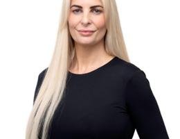 العميل Elizabeth Brown